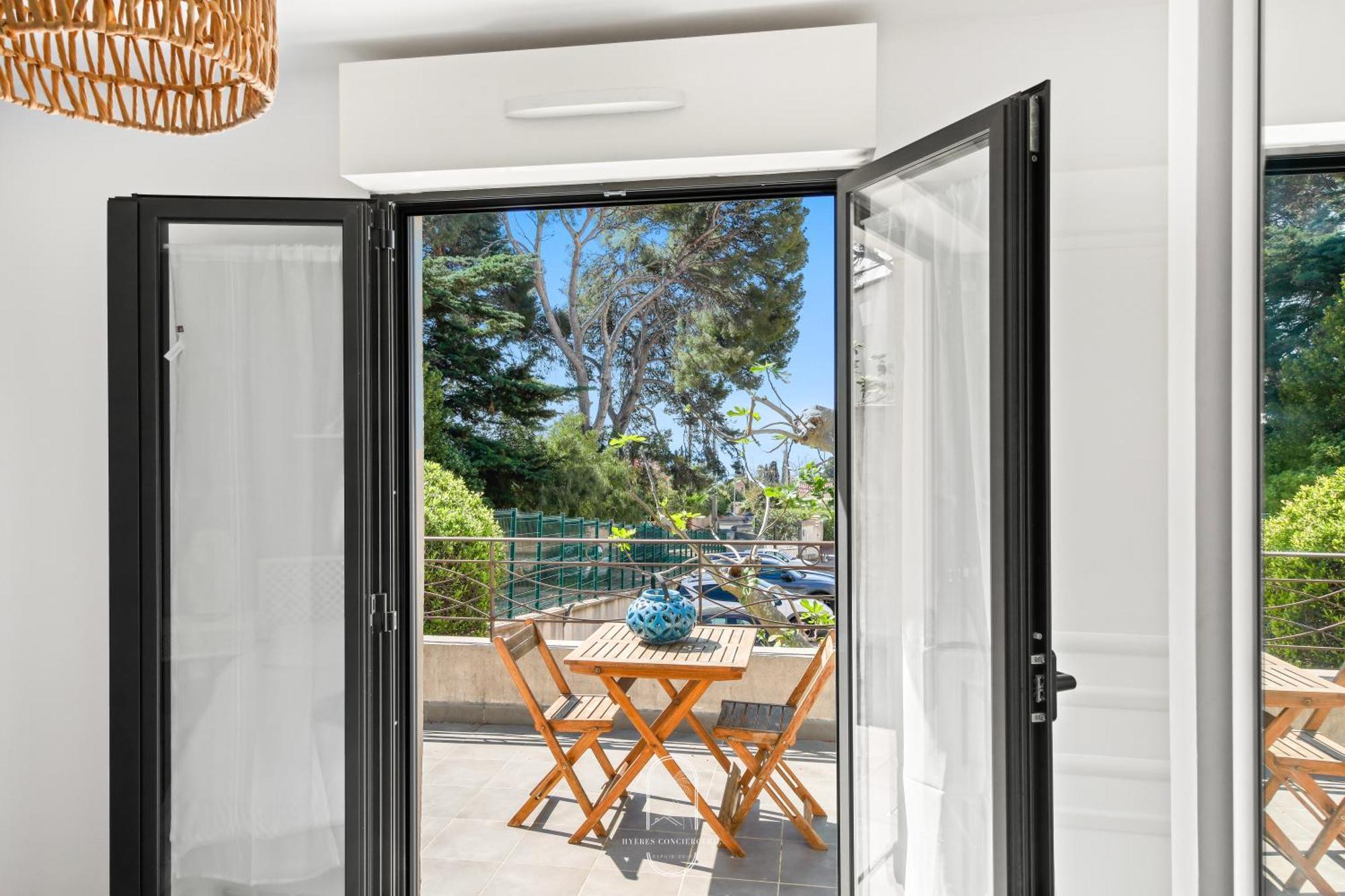 Maisonnette Saona Vue Mer Plages 800M Wifi Clim Pk By Hc Carqueiranne Ngoại thất bức ảnh